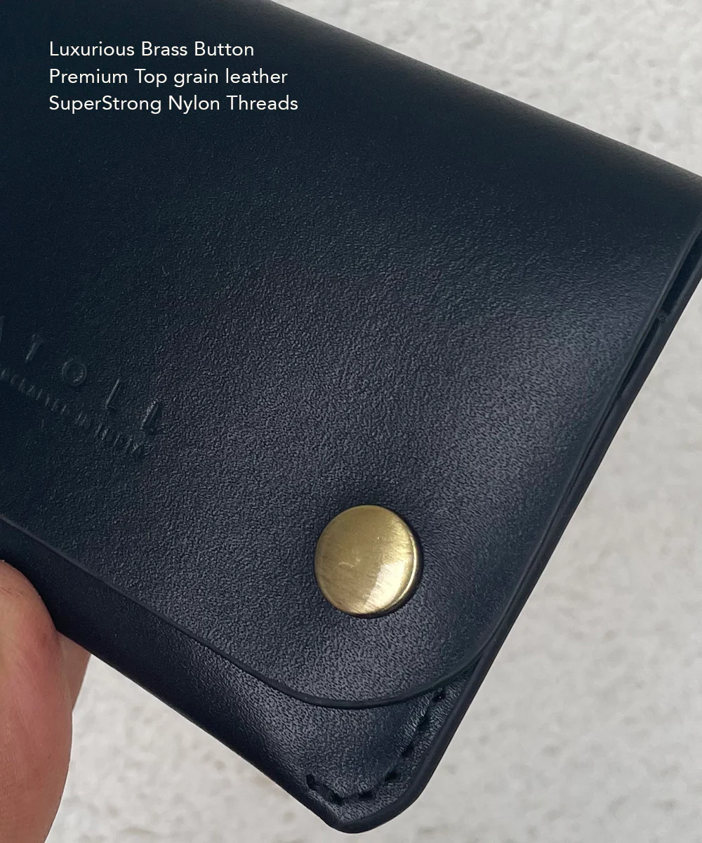 Petra Black Wallet - Image 4